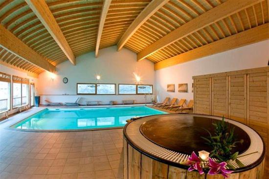 Appartement Orelle Val-Thorens Avec Spa Dış mekan fotoğraf
